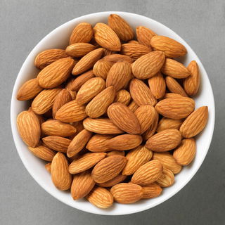 Almonds 100 g